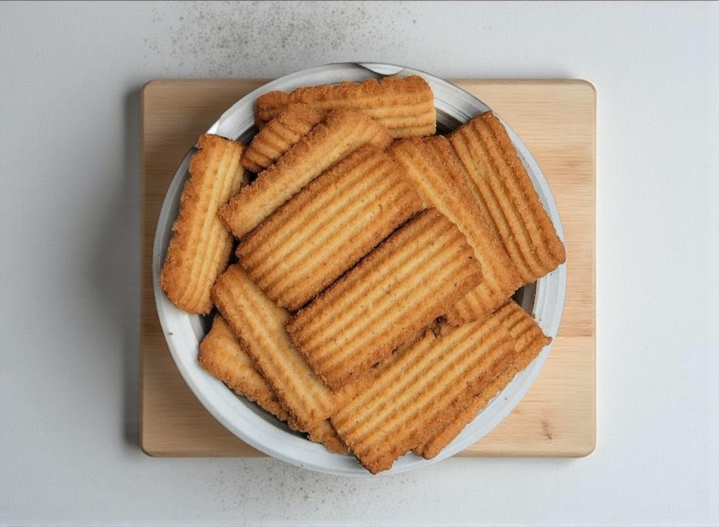 Suji Desi Atta – Crunchy & Fresh by Shah Namkeen